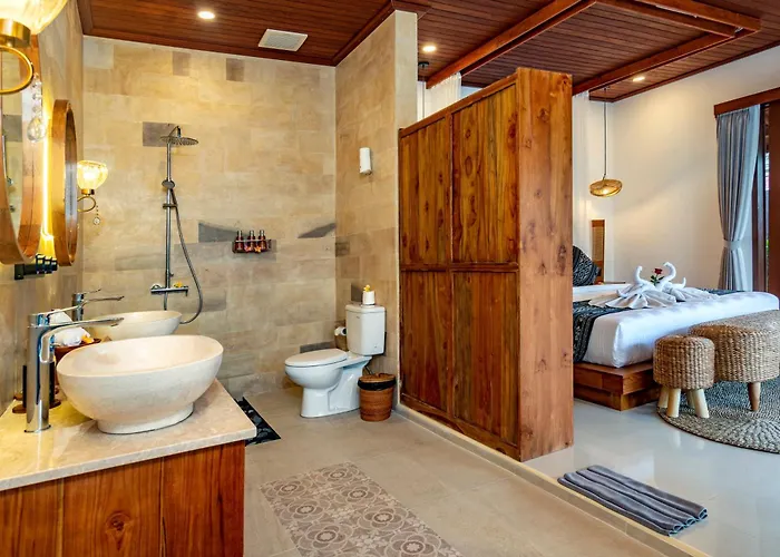 Lodge Jatining & *