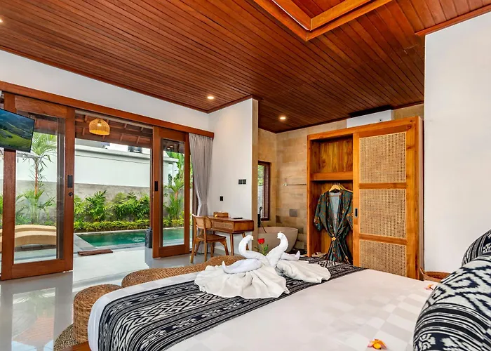 Jatining & * Ubud